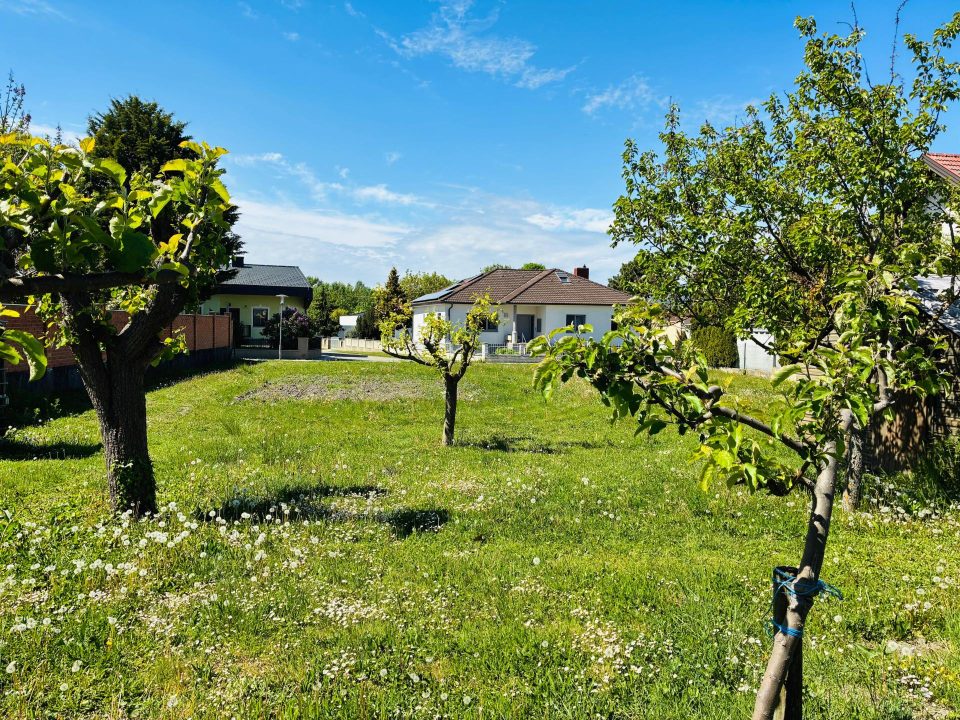 Top Baugrundstück in bester Wohngegend und Seenähe in Weiden am See, Bild 10 von 16