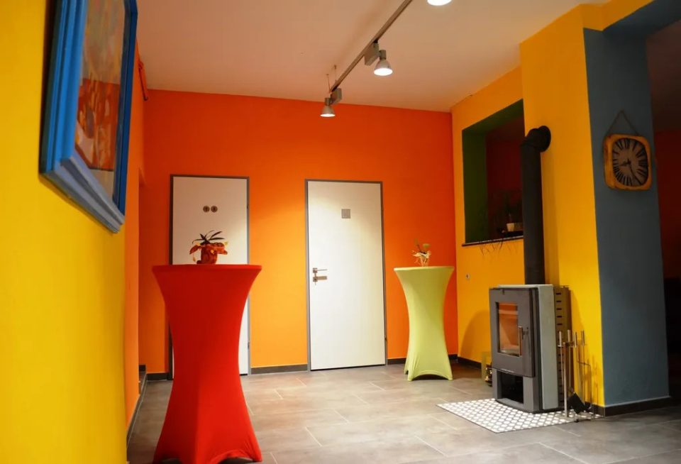 Repräsentatives Wohnhaus mit Geschäftsbereich und angrenzenden Veranstaltungsräumen, Bild 11 von 232