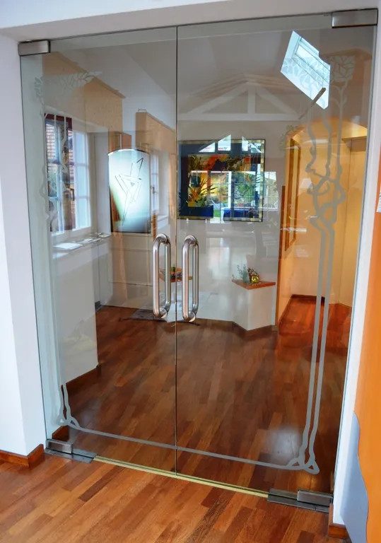Repräsentatives Wohnhaus mit Geschäftsbereich und angrenzenden Veranstaltungsräumen, Bild 26 von 232