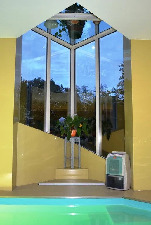 Repräsentatives Wohnhaus mit Geschäftsbereich und angrenzenden Veranstaltungsräumen, Bild 42 von 232