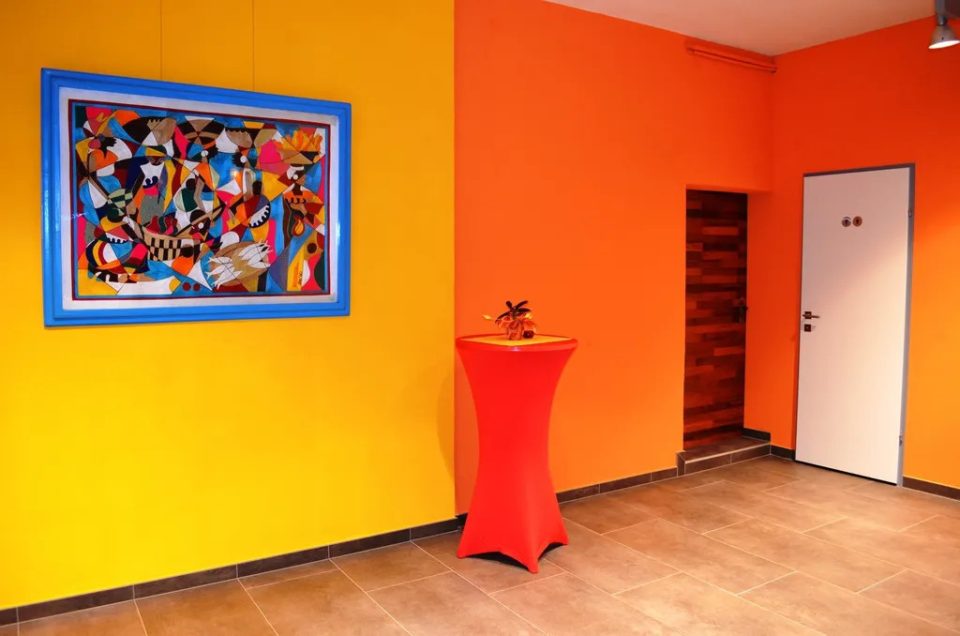 Repräsentatives Wohnhaus mit Geschäftsbereich und angrenzenden Veranstaltungsräumen, Bild 81 von 232