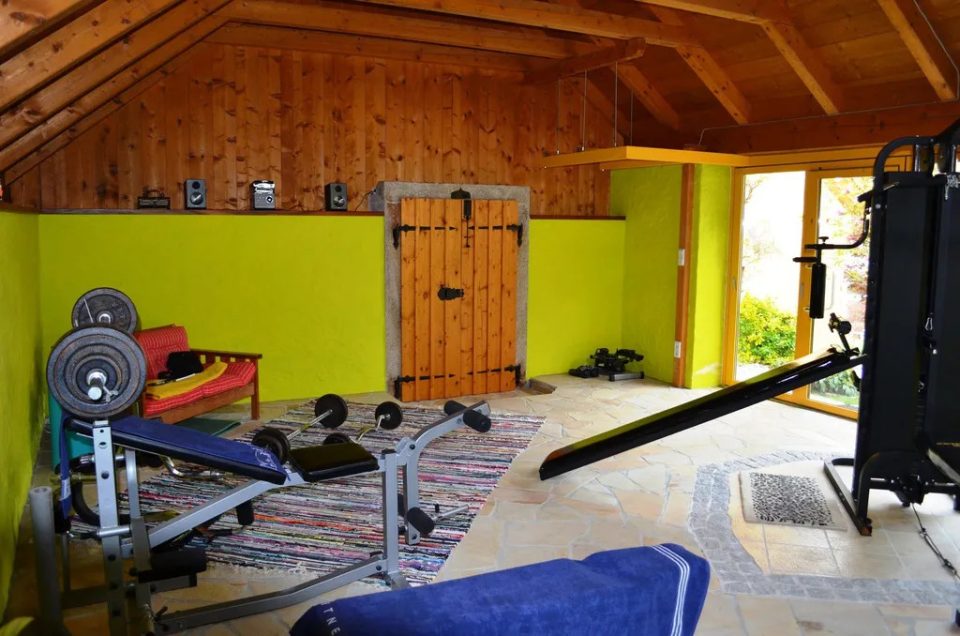 Repräsentatives Wohnhaus mit Geschäftsbereich und angrenzenden Veranstaltungsräumen, Bild 175 von 232