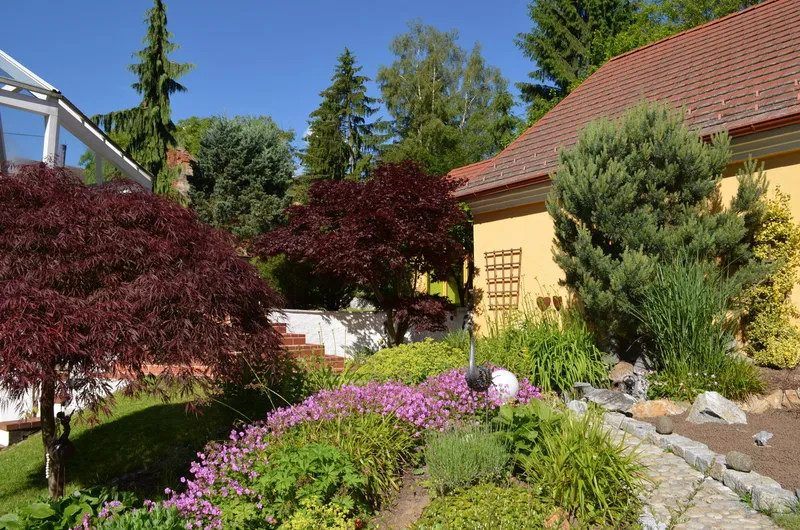 Repräsentatives Wohnhaus mit Geschäftsbereich und angrenzenden Veranstaltungsräumen, Bild 227 von 232