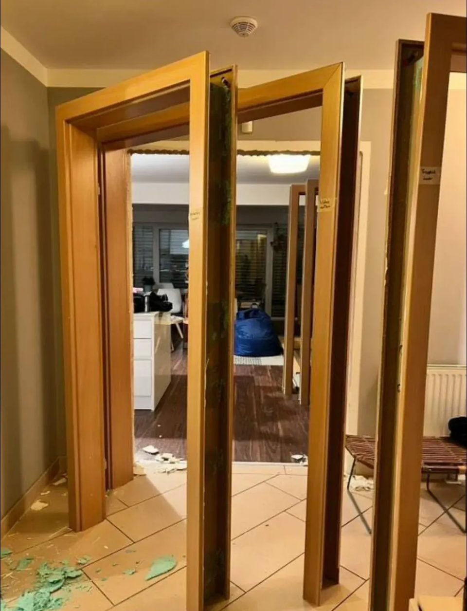 SELBSTABBAU: Fertigteilhaus zum Schnäppchenpreis, Bild 2 von 9