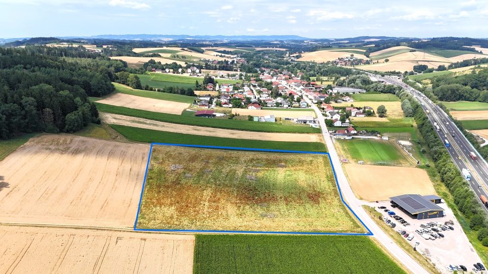 Grundstück