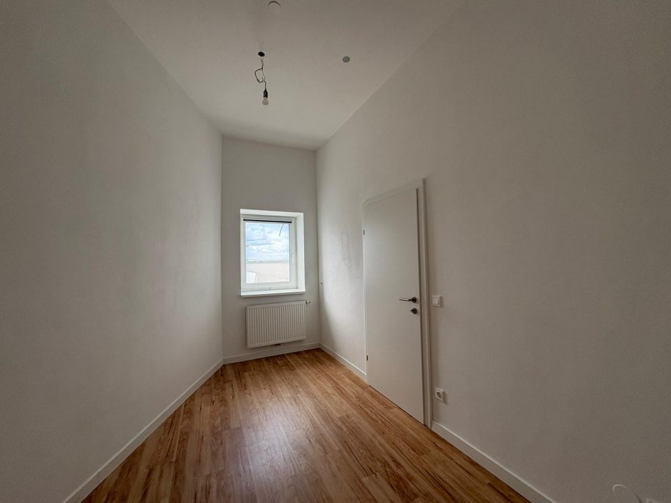 Schlafzimmer Ansicht 1, 2-Zimmer-Wohnung in Roitham
