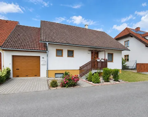 Einfamilienhaus in Alberndorf im Pulkautal, Bild 1 von 9