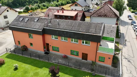 Aussenansicht, Mehrfamilienhaus in Attnang-Puchheim